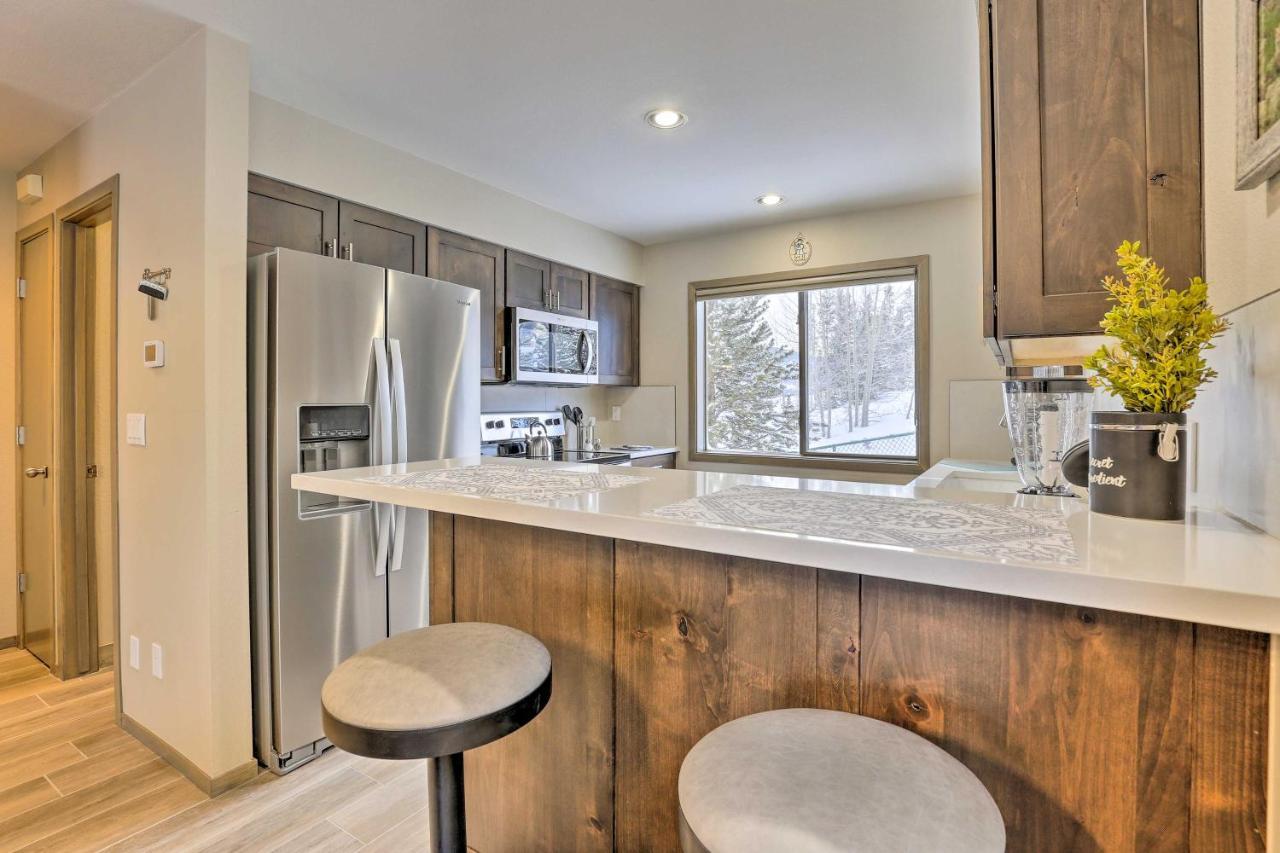 Sleek Frisco Townhome With Views 8 Mi To Copper Mtn ภายนอก รูปภาพ